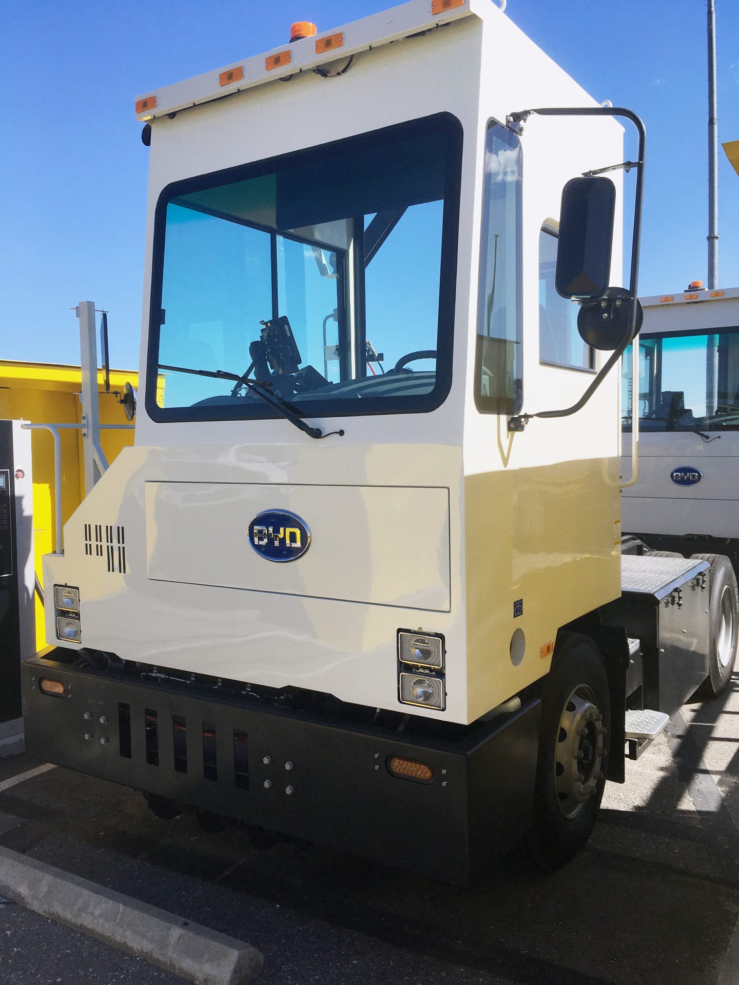 BYD Debuts Next Generation Battery Electric Yard Tractor Providing
